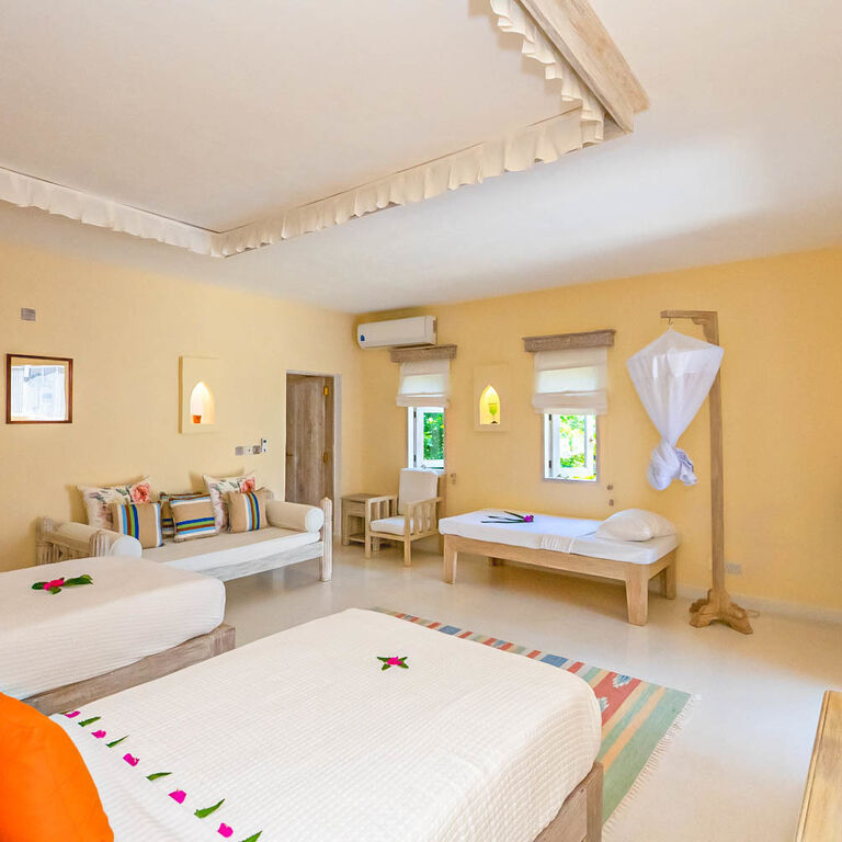 Luxury Four-bedroom Villa