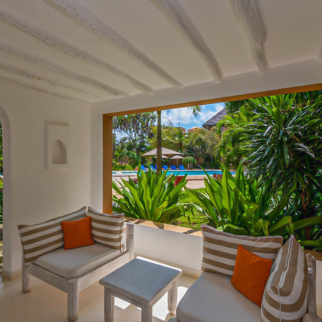 Luxury Three-bedroom Ocean Lodge