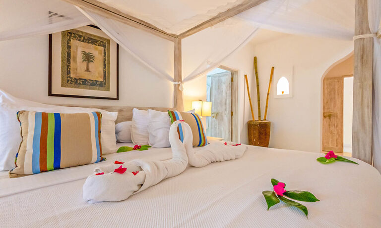 Luxury Three-bedroom Ocean Lodge