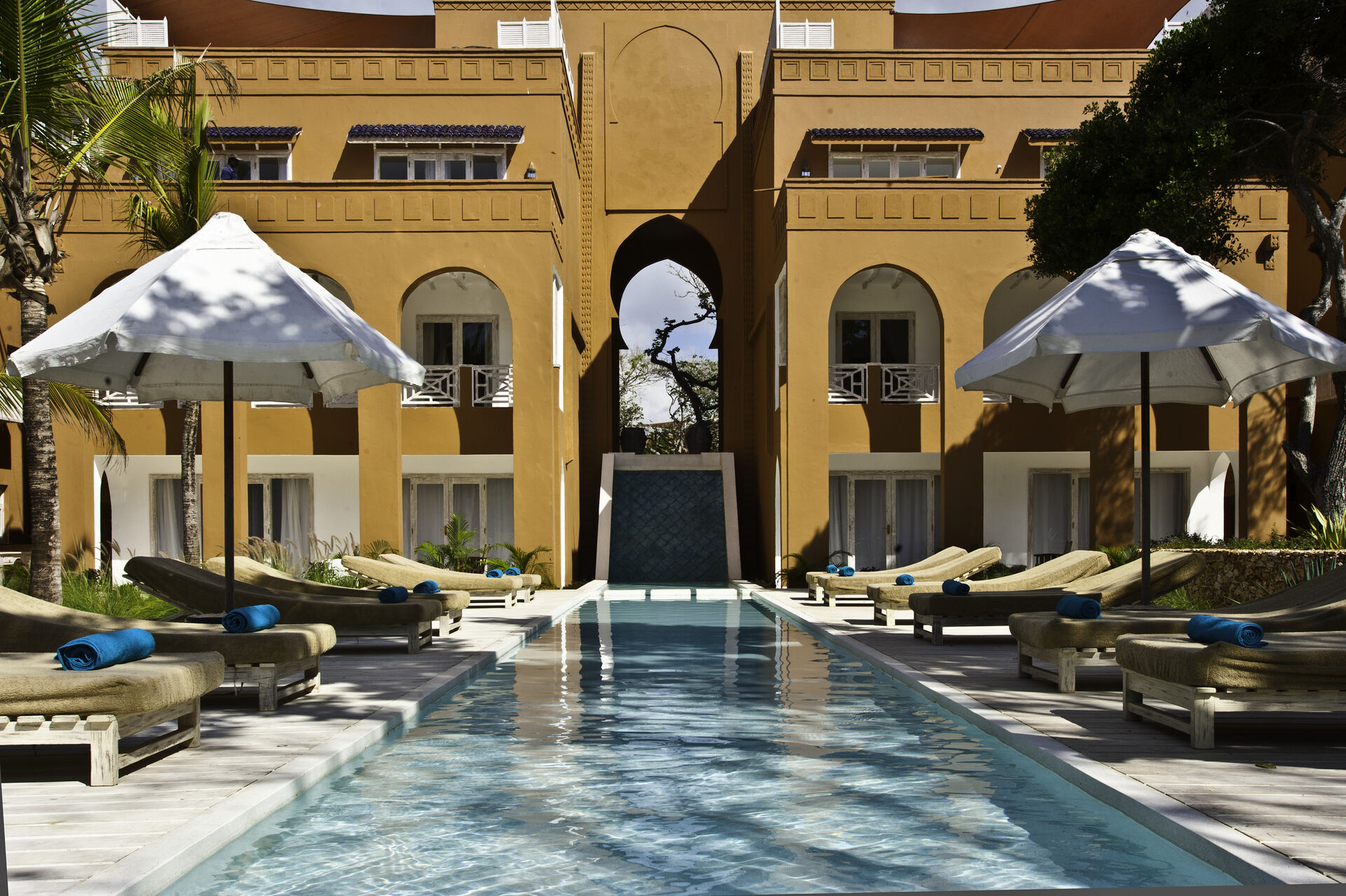 Ocean Lodge Front View